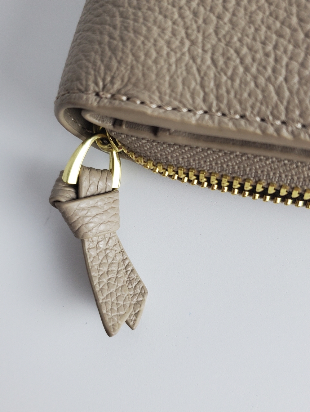 Quince Italian Pebbled Leather Compact Wallet - Picture 8 of 16